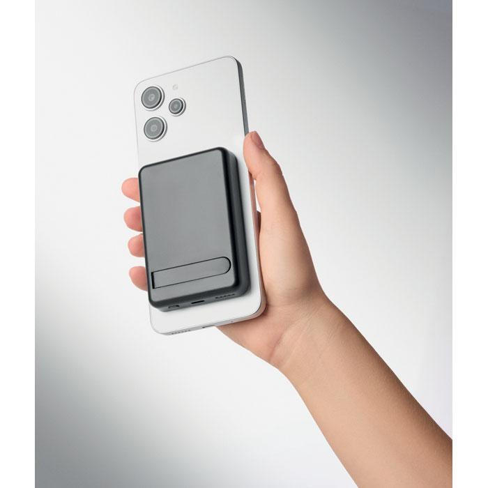 Magnetyczny powerbank 5000mAh MO3177-03 – zdjęcie 4